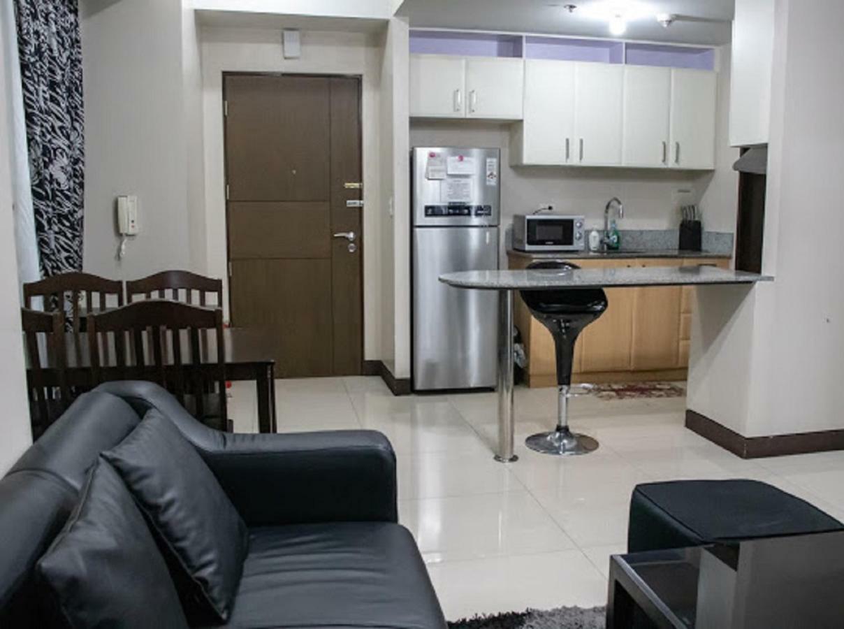 4Q Tower D Manhanttan Heights Cubao Qc Manila Exterior photo
